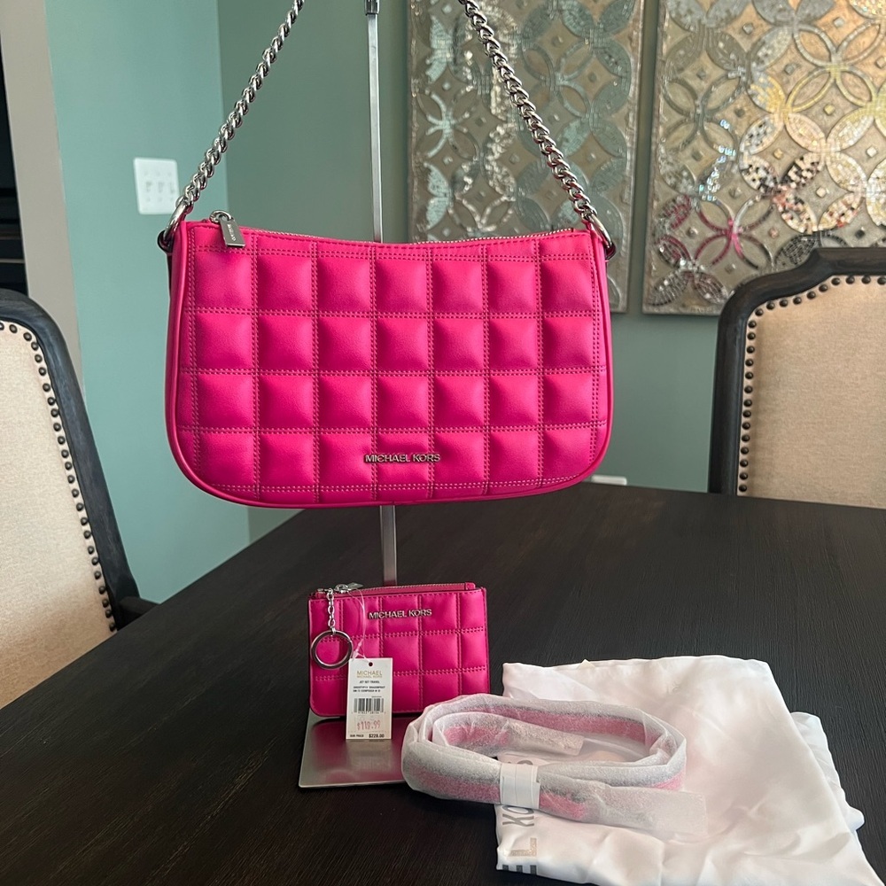 NWT Michael Kors Carmela Medium Crossbody/Shoulder Bag with Matching Cardholder